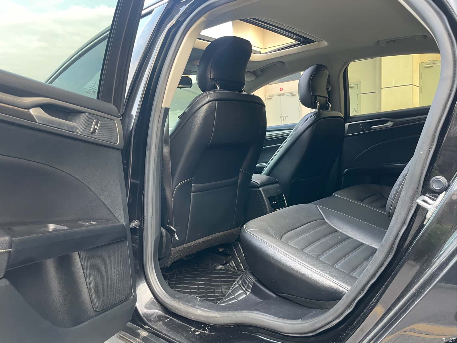 Ford Mondeo, 2018 12
