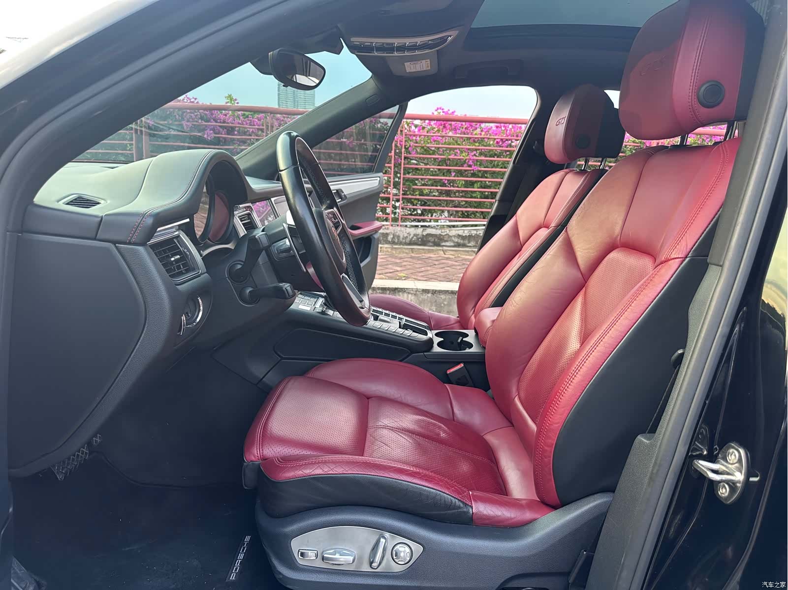 Porsche Macan, 2016 12