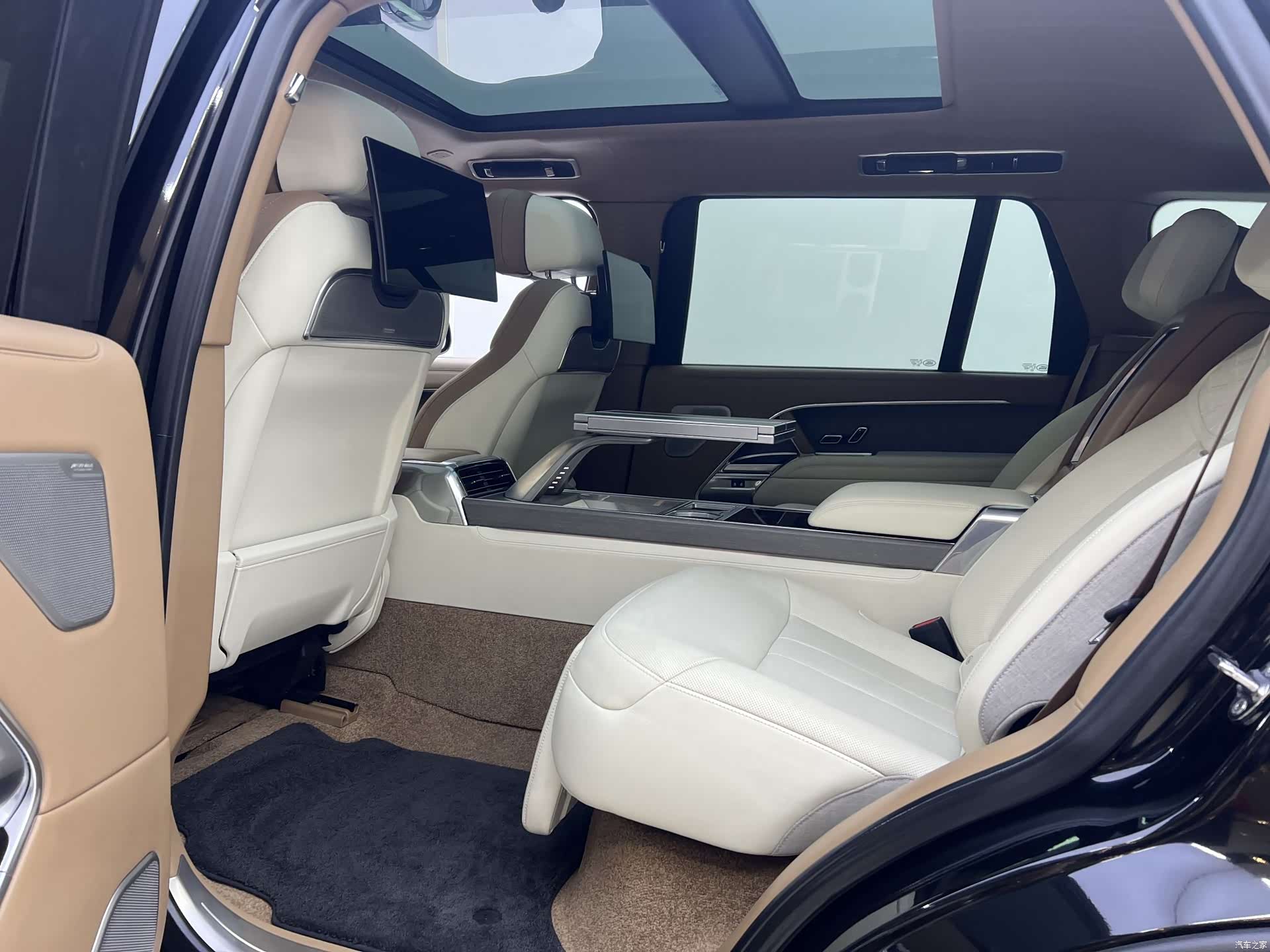 Land Rover Range Rover, 2024 13