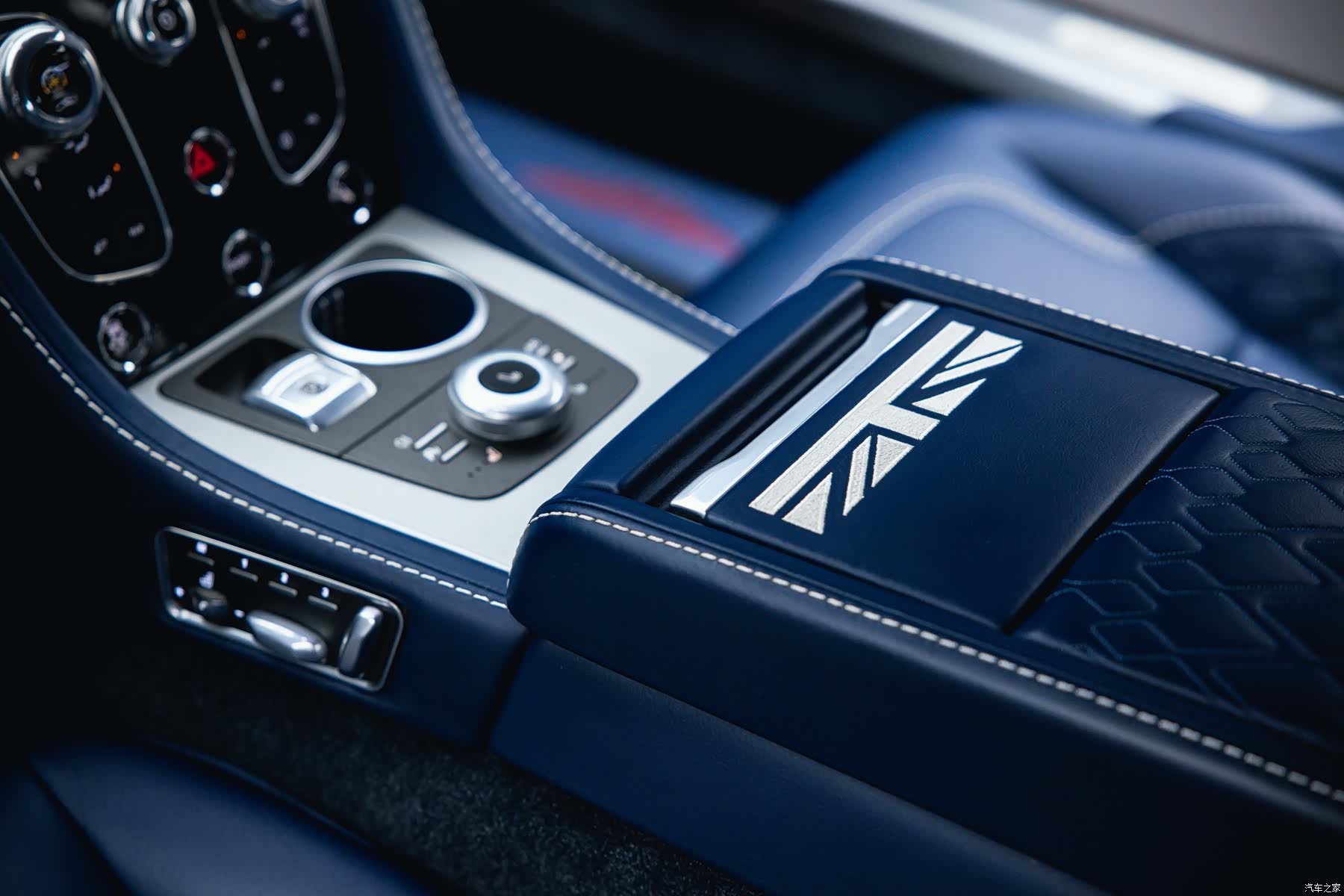 Aston Martin Rapide, 2017 20