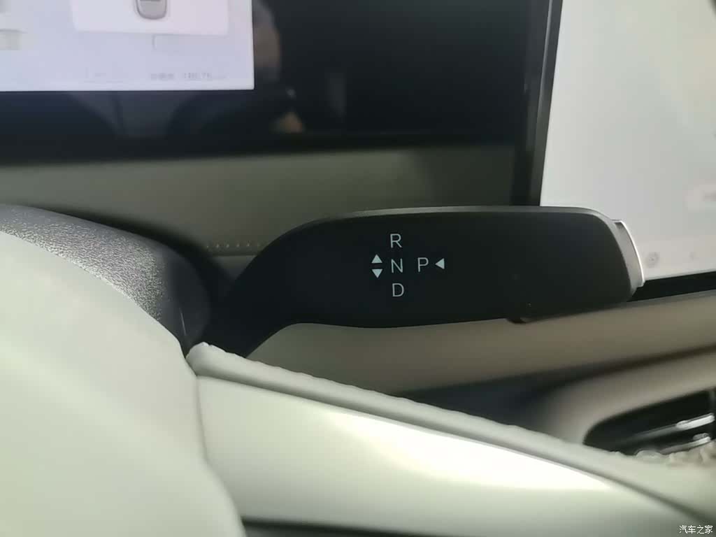 BYD HiAce, 2025 14