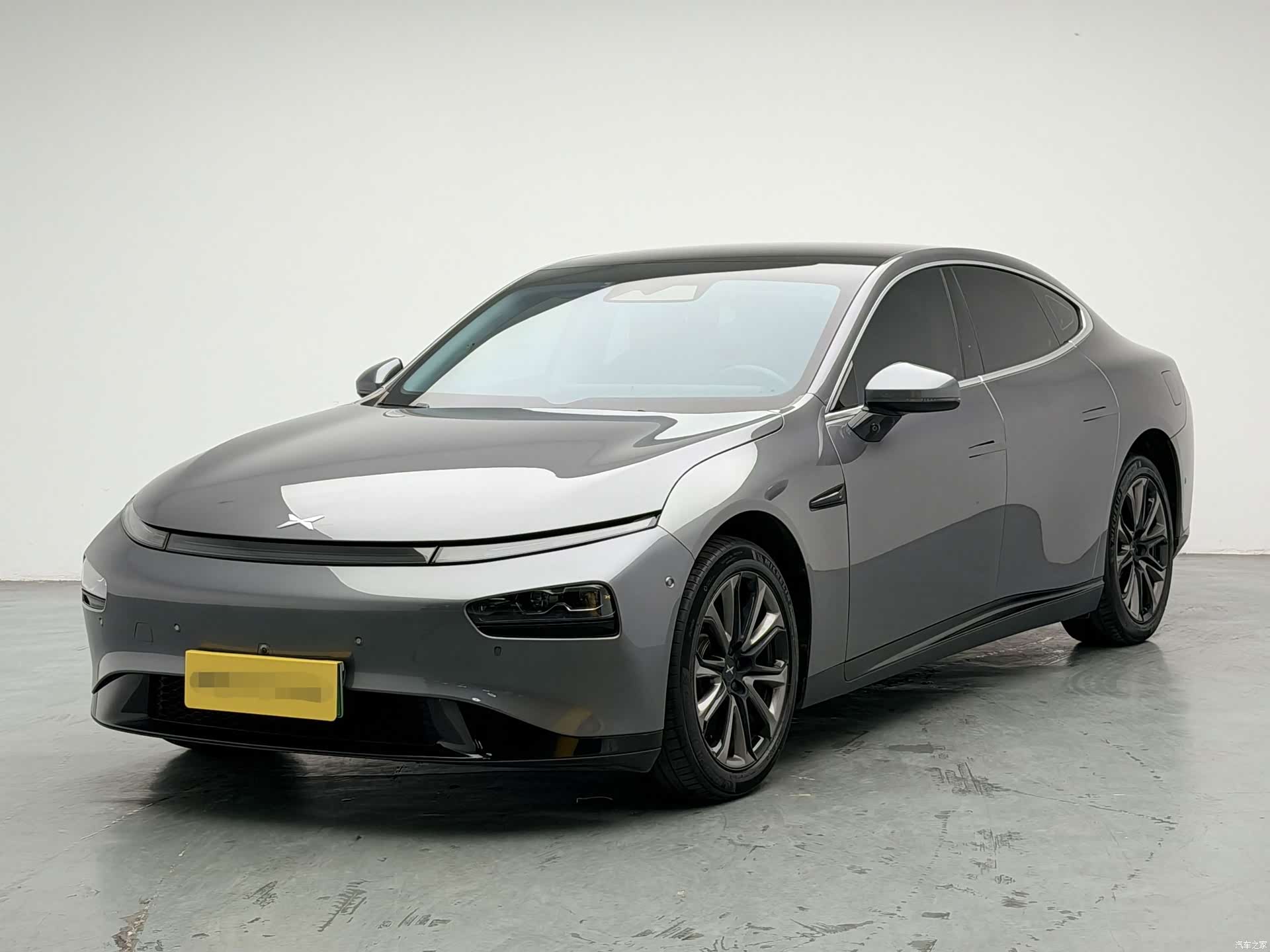Xpeng P7, 2023 1