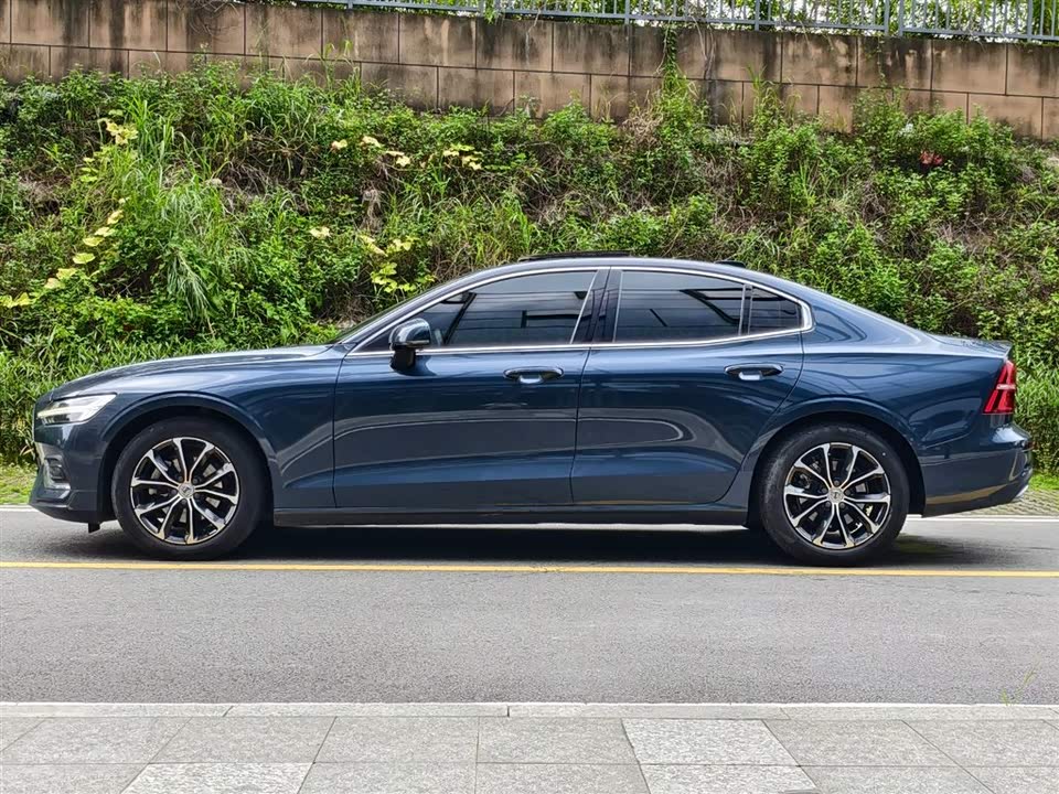 Volvo S60