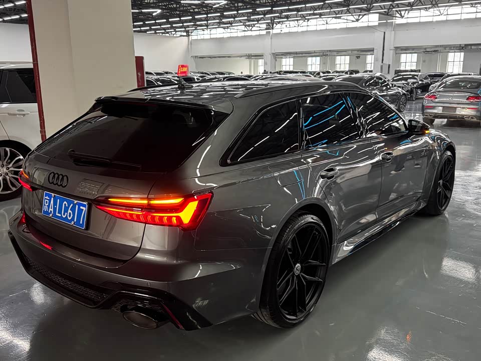 Audi RS 6 Audi RS 6