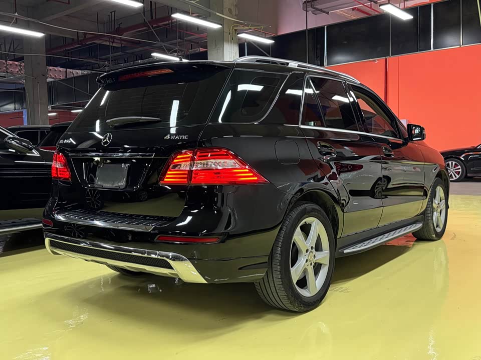 Mercedes-Benz M class