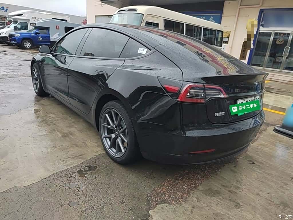 Tesla Model 3, 2022 все фото