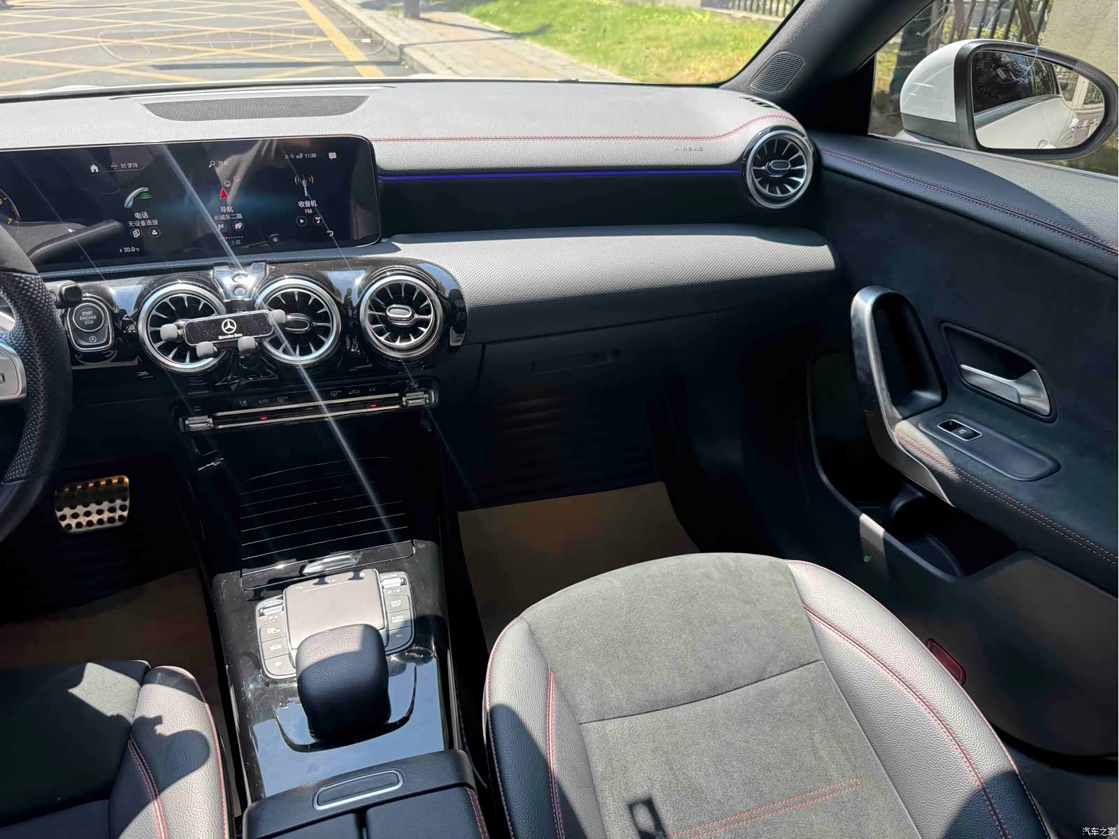 Mercedes-Benz CLA, 2022 12