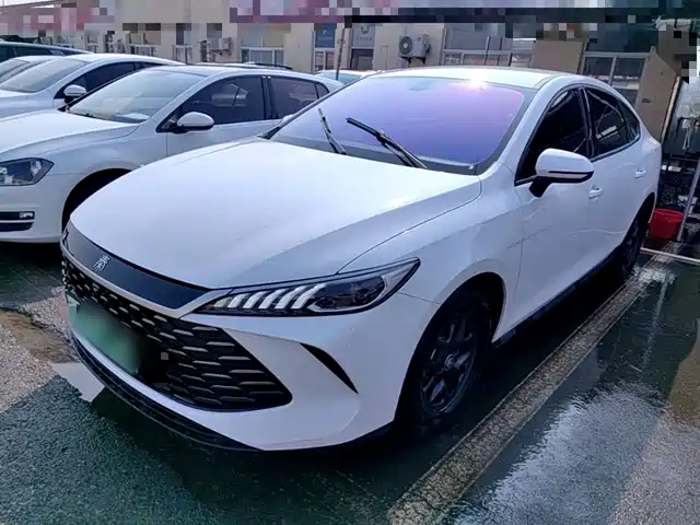 BYD Qin PLUS 2025 — купить из Китая под заказ
