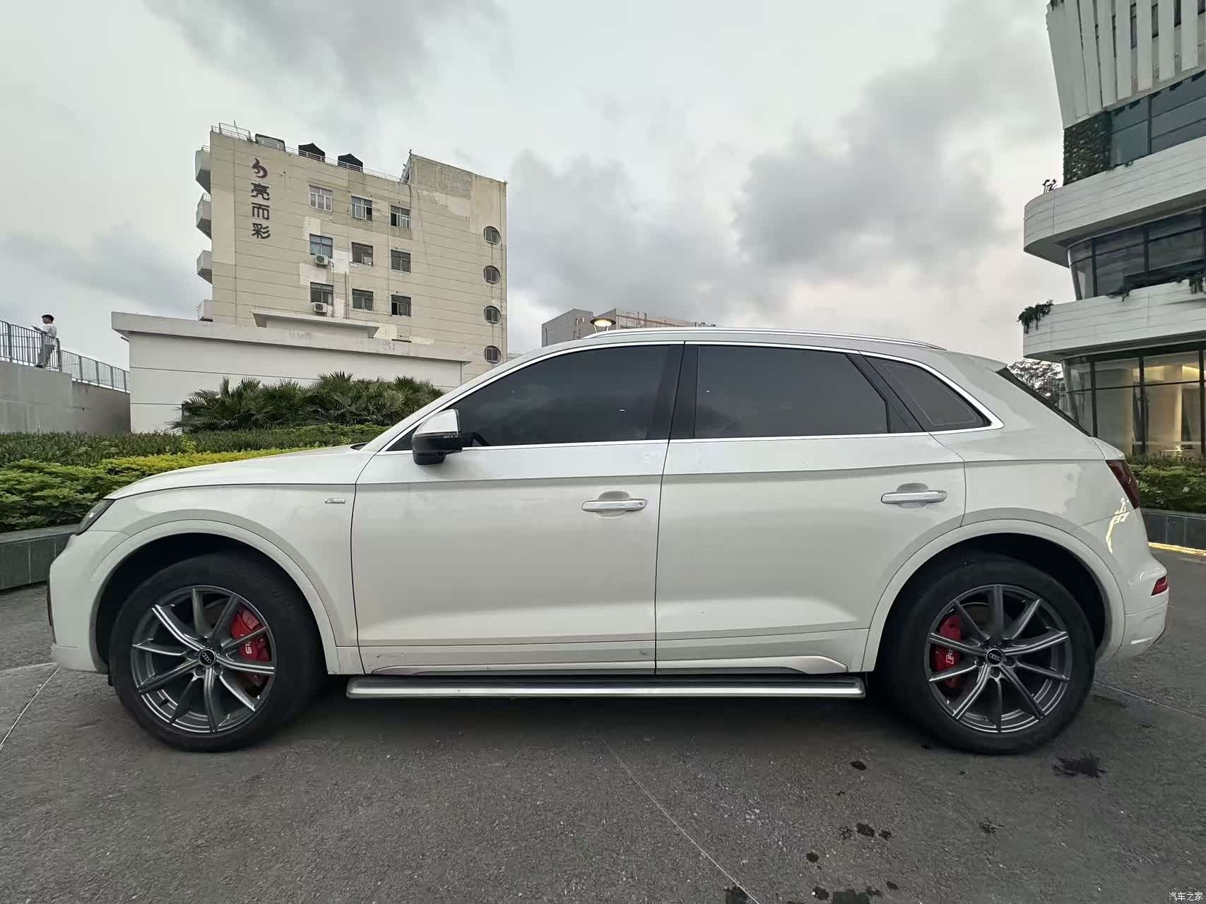 Audi Q5L, 2023 3
