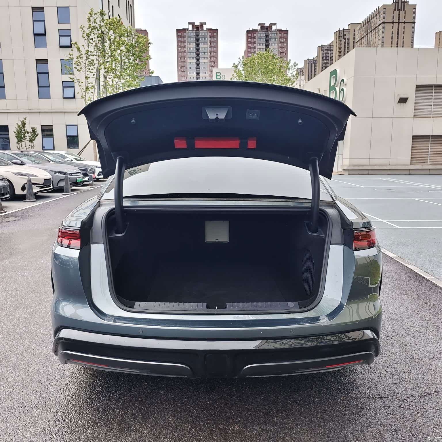 BYD Han, 2025 10