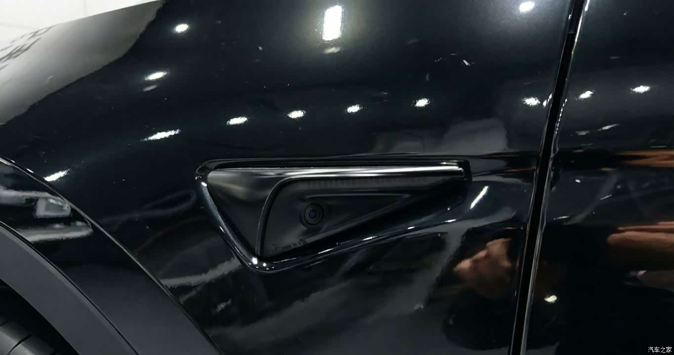 Tesla Model Y, 2021 7