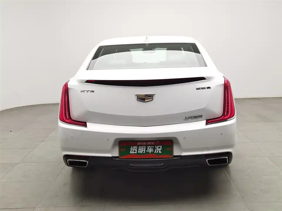 Cadillac XTS