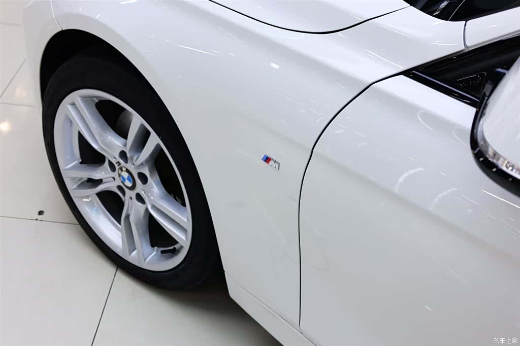 BMW 3 Series, 2017 11