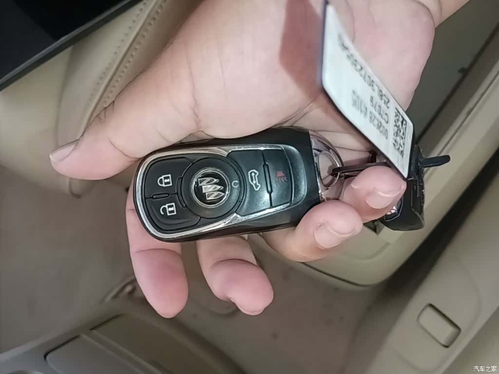 Buick GL8, 2024 17