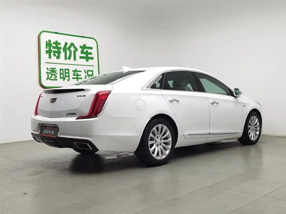 Cadillac XTS
