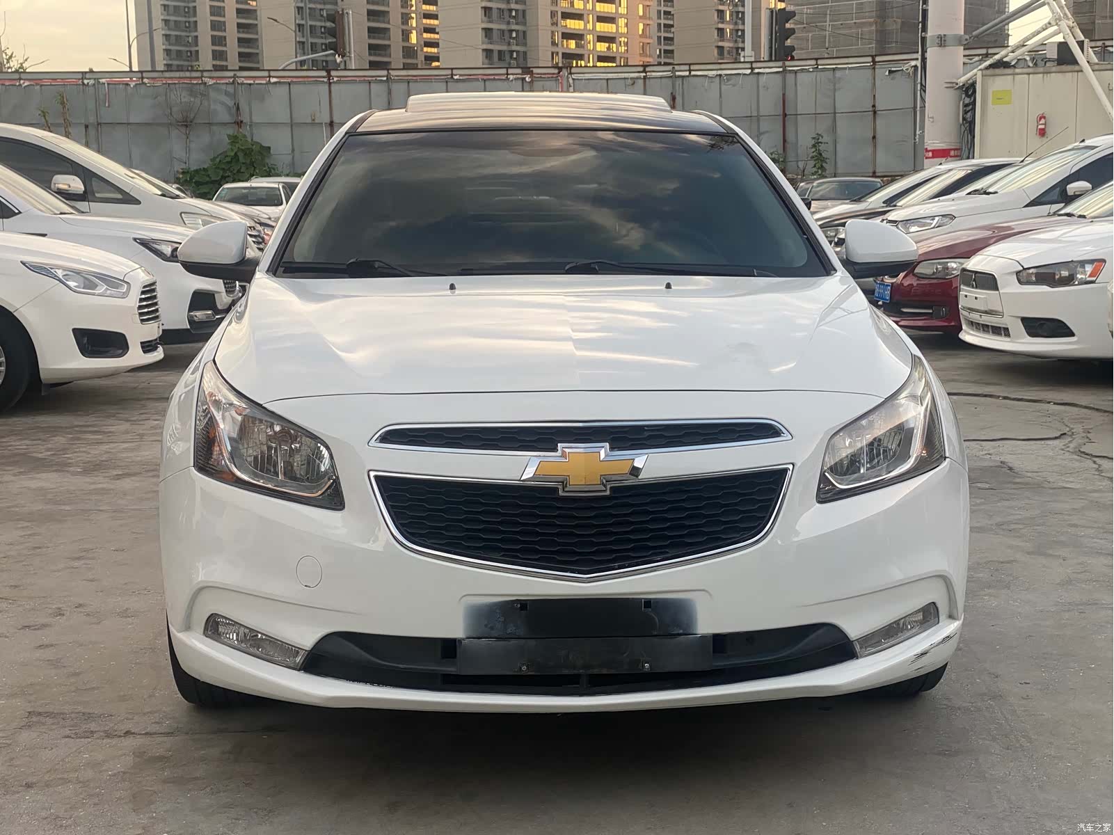 Chevrolet SE, 2015 2