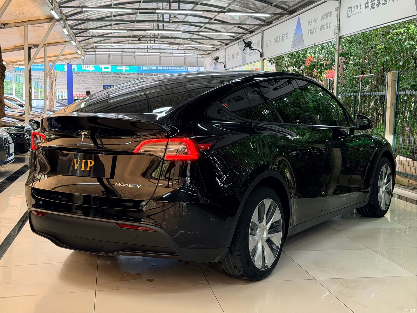 Tesla Model Y, 2021 15
