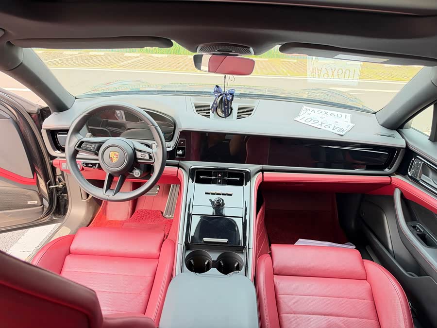 Porsche Panamera 2025, фото 8