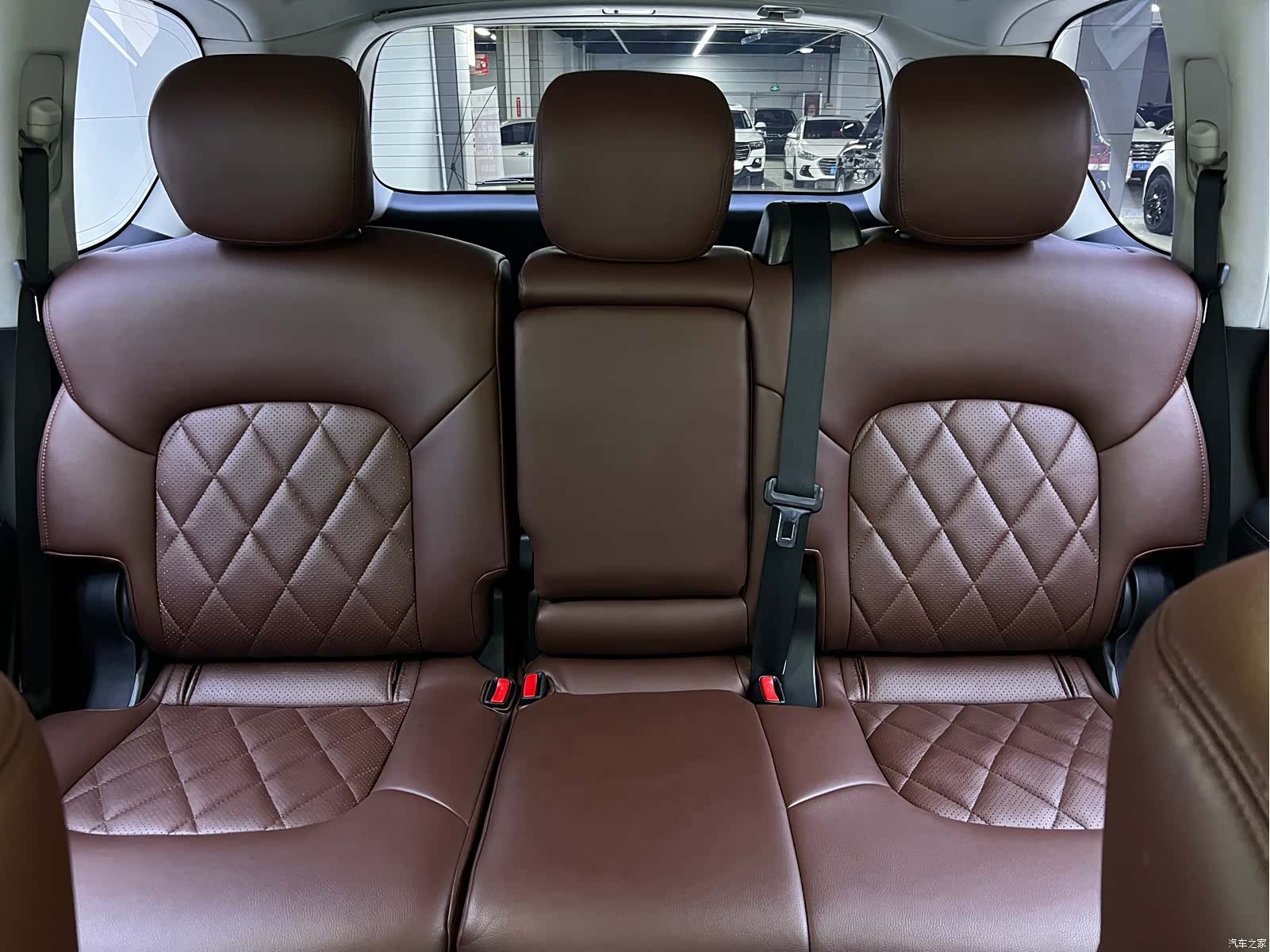Nissan Patrol, 2018 12