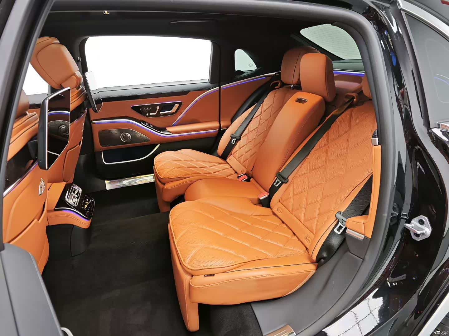 Maybach S-Class, 2022 4