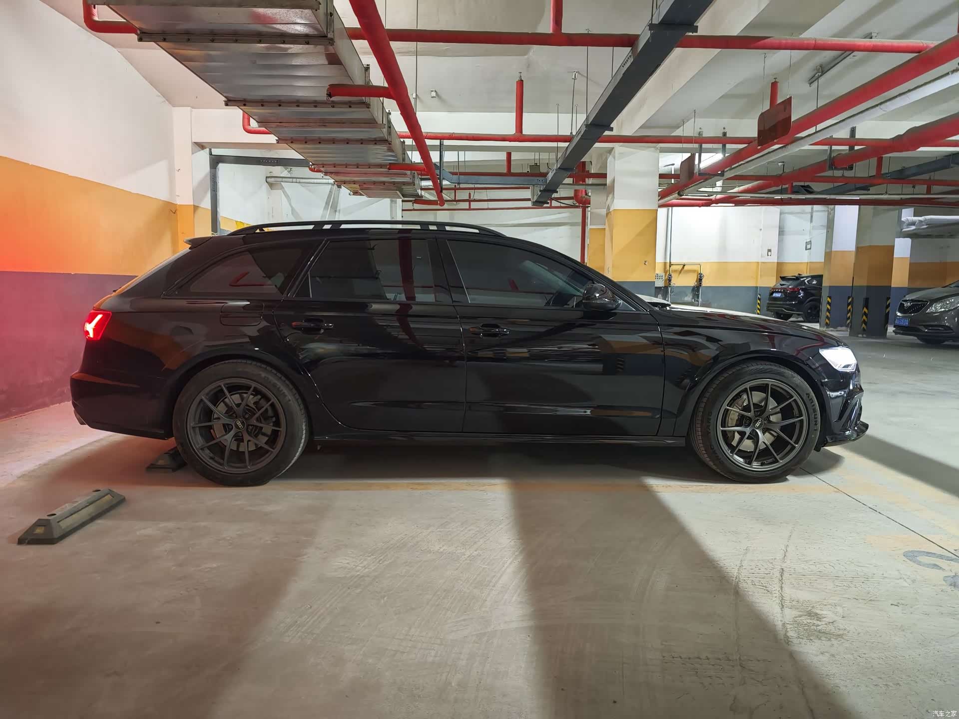 Audi A6, 2015 13