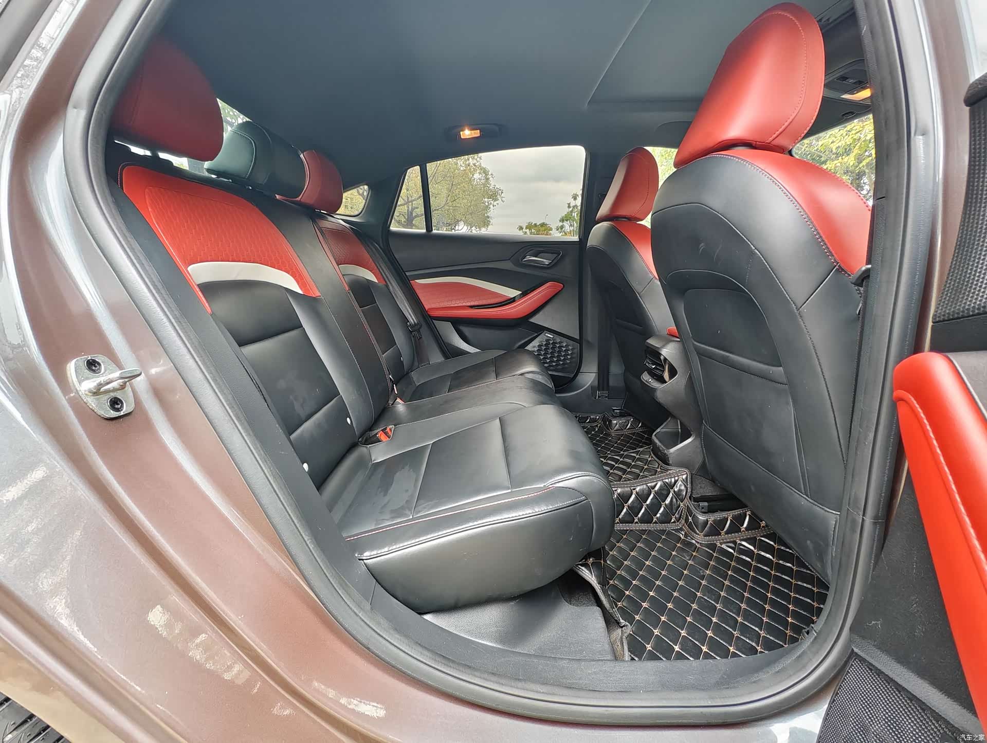 MG MG5, 2021 10