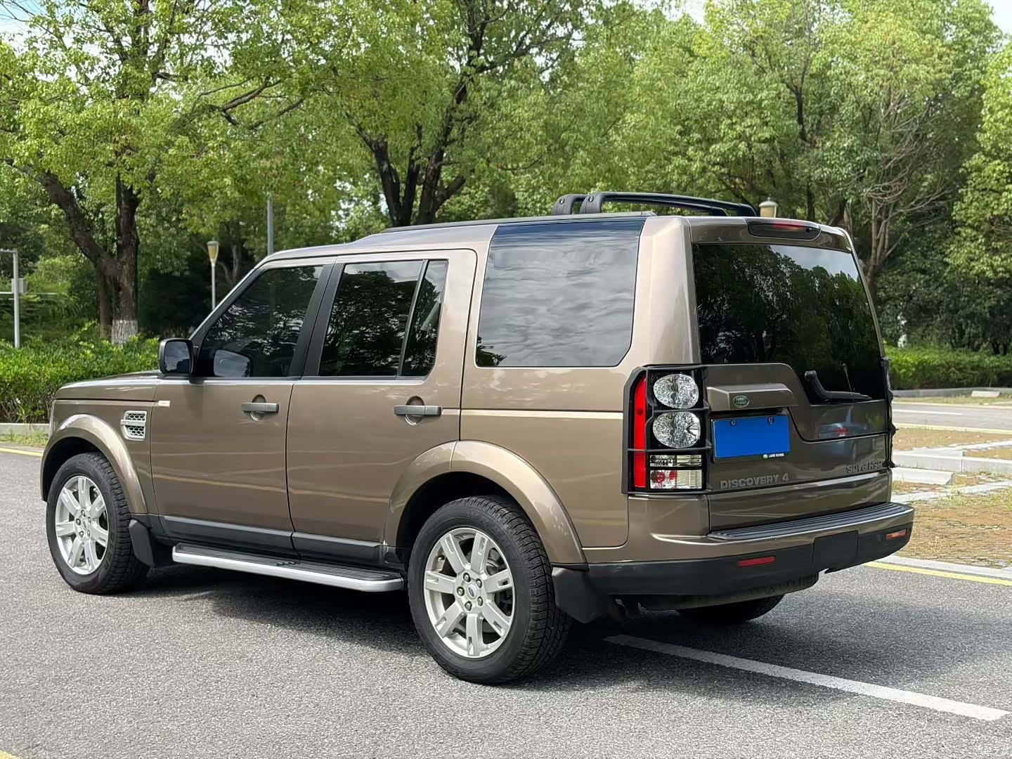 Land Rover Discovery, 2011 8