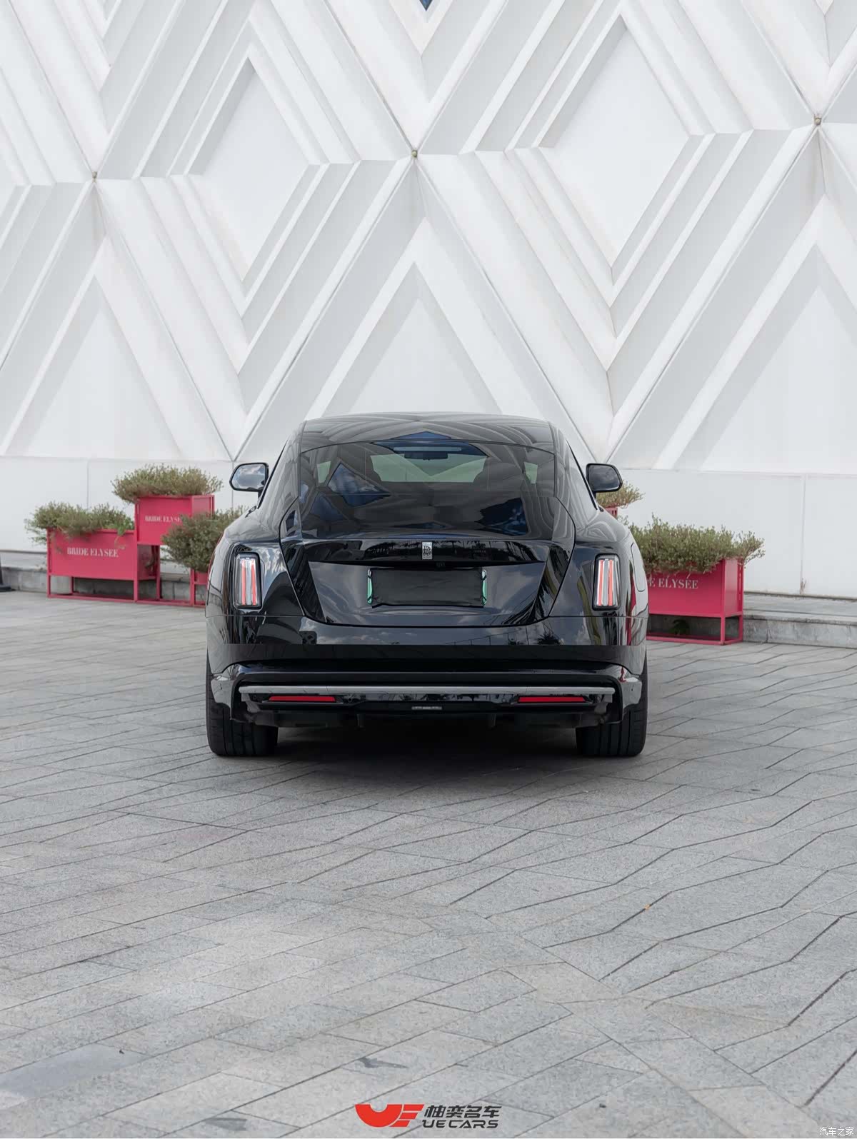 Rolls-Royce Spectre, 2024 все фото