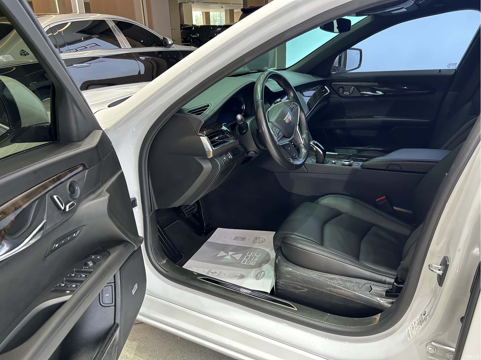 Cadillac CT6, 2021 9