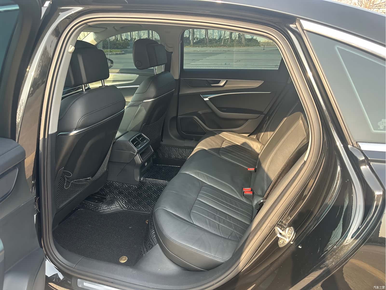 Audi A6L, 2020 6