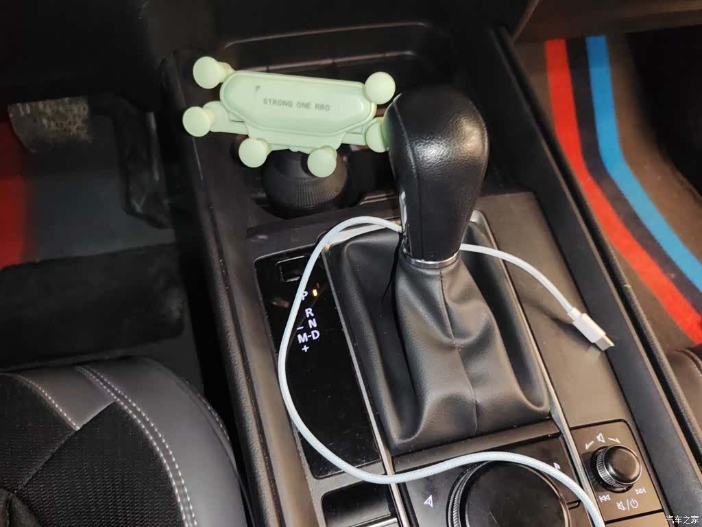 Mazda CX-50, 2024 10