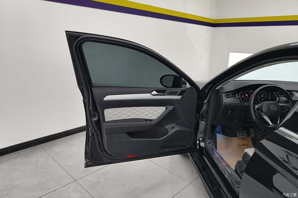 Volkswagen Magotan, 2023 7