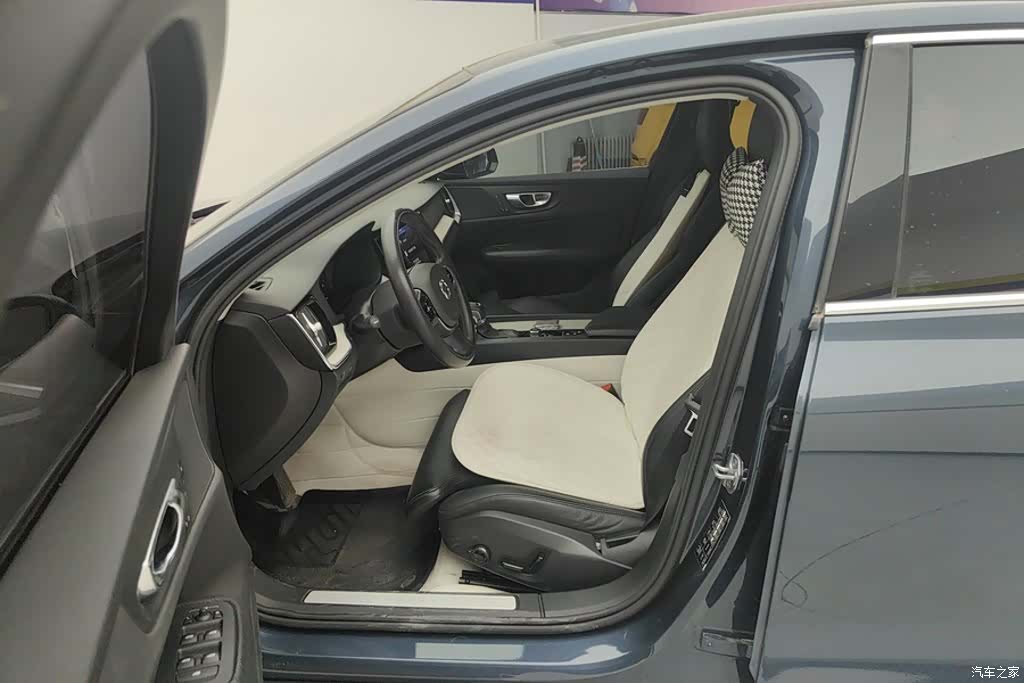 Volvo S60, 2021 9