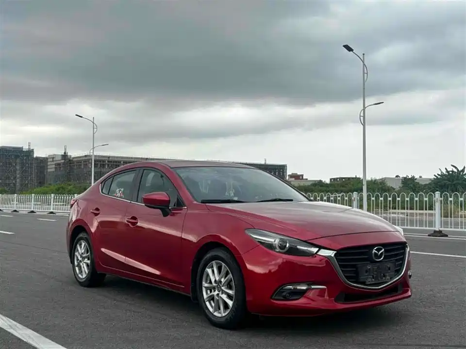 Mazda 3 Angkesaila