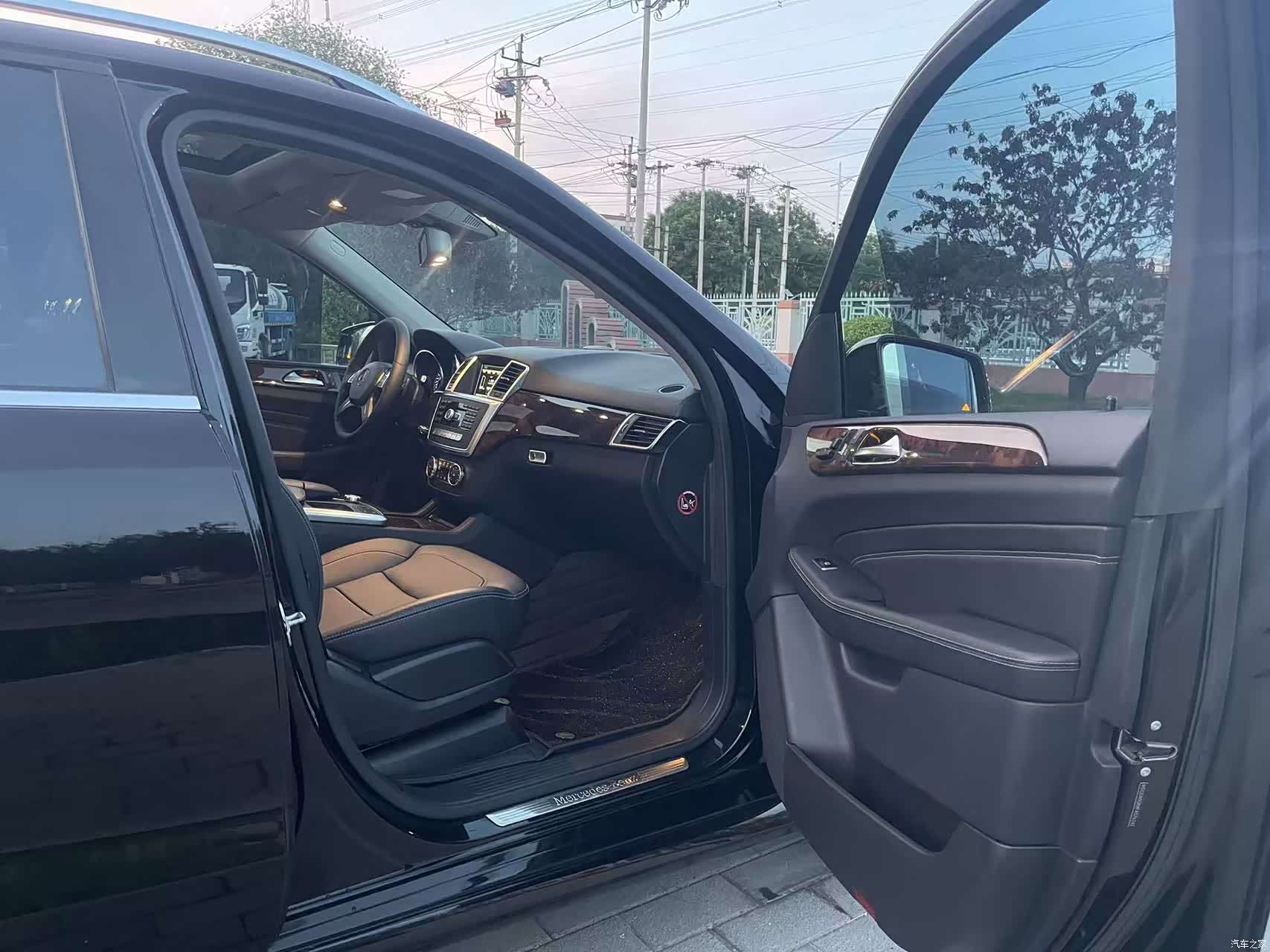 Mercedes-Benz M-Class, 2015 13