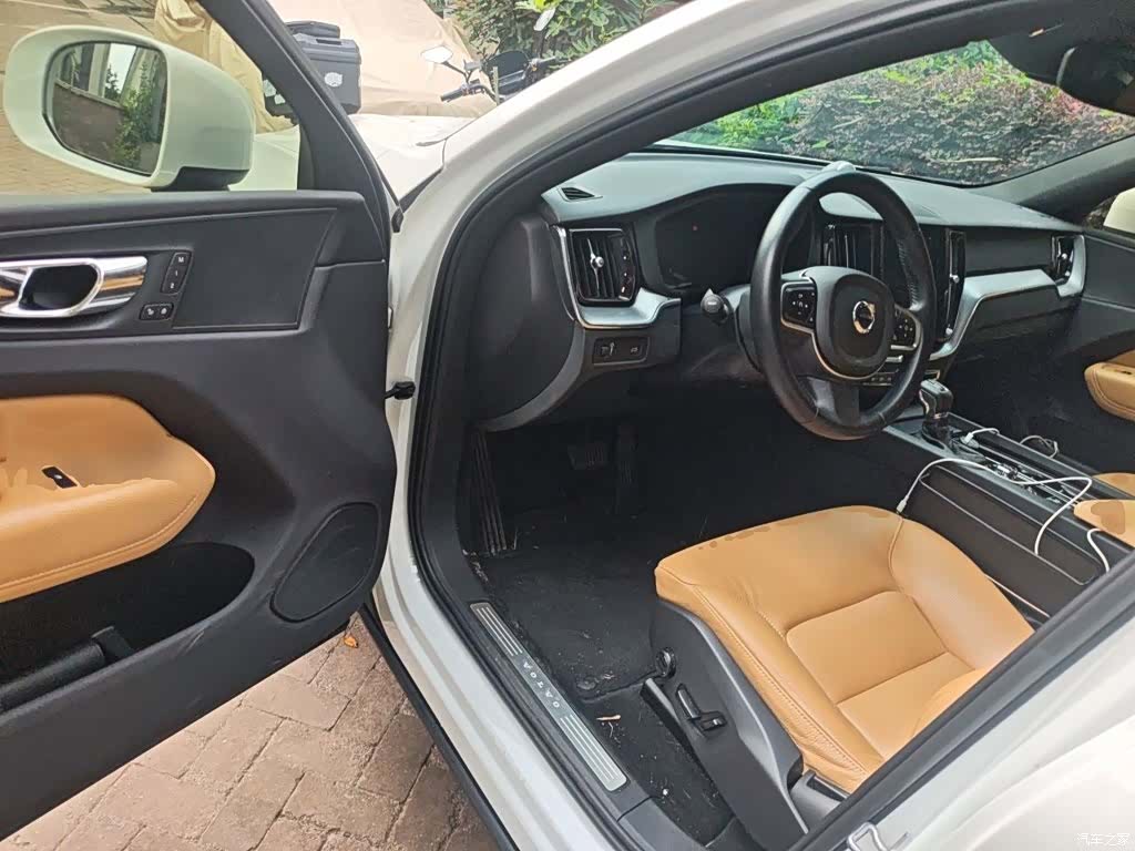 Volvo XC60, 2018 14