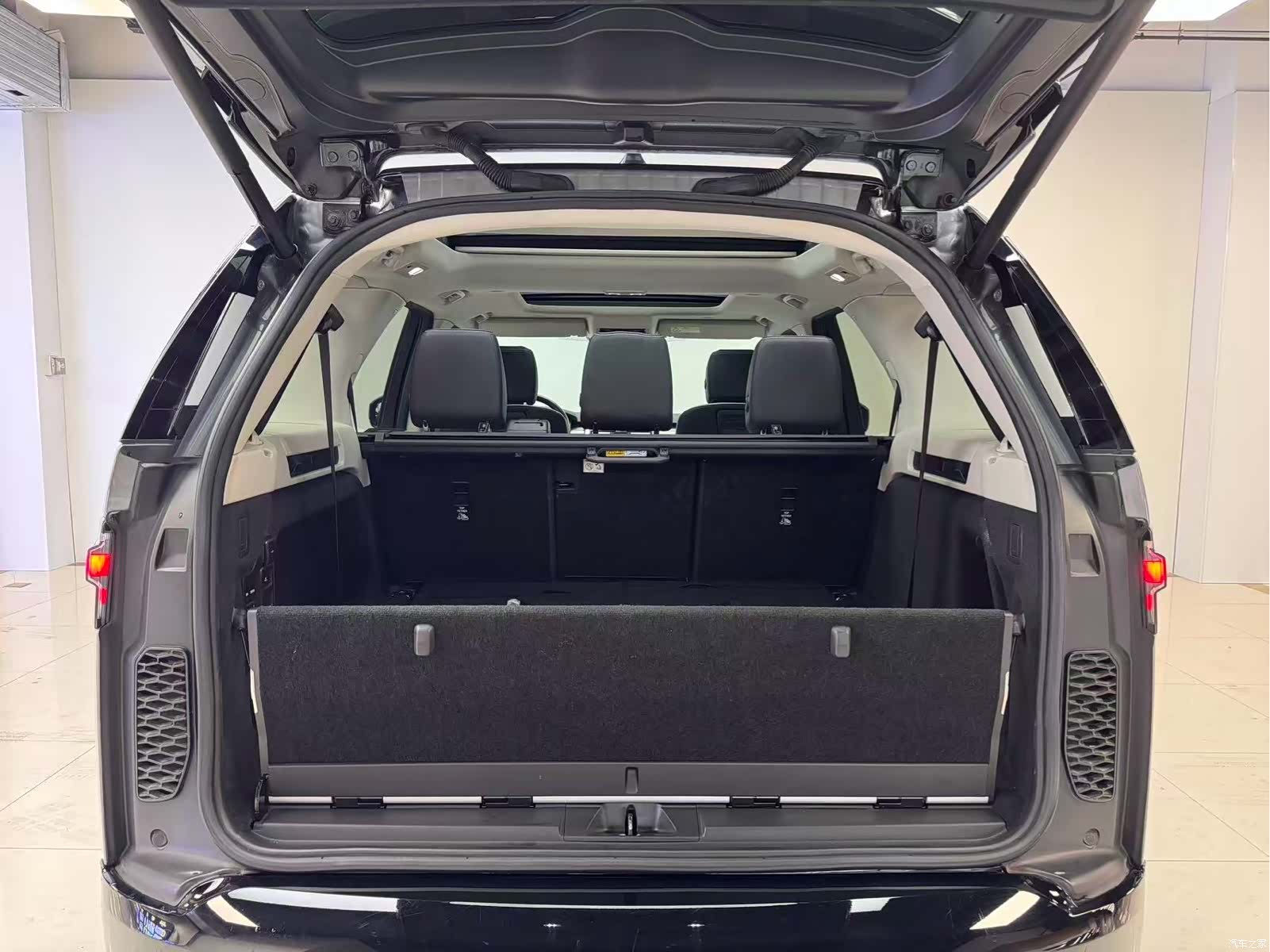 Land Rover Discovery, 2021 33