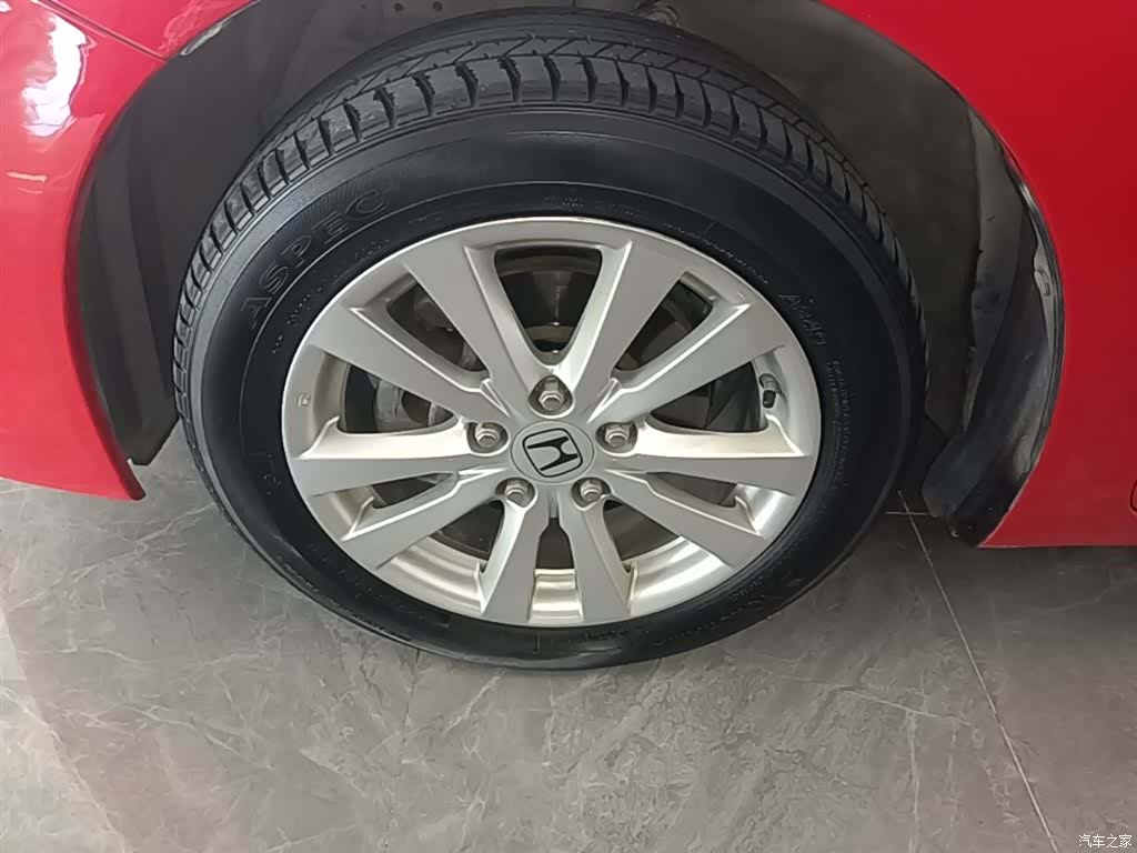 Honda Civic, 2014 23