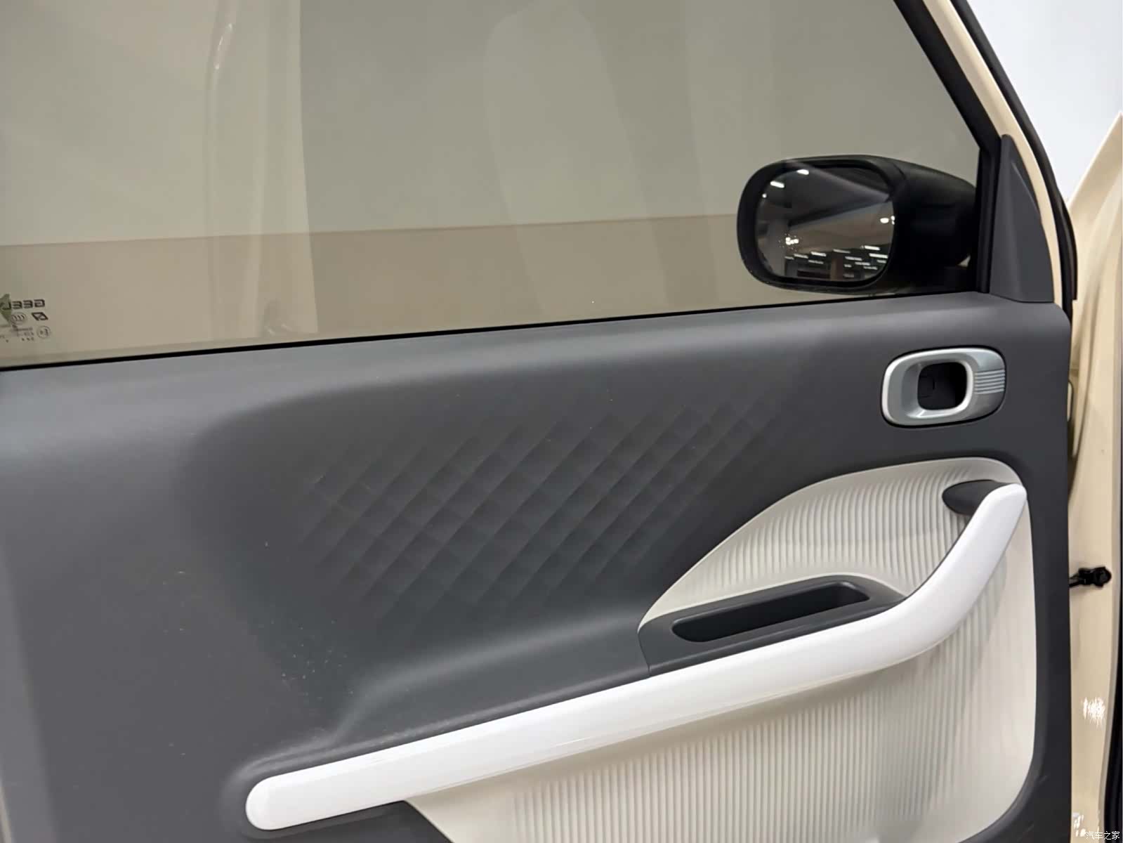 Geely Panda, 2025 7