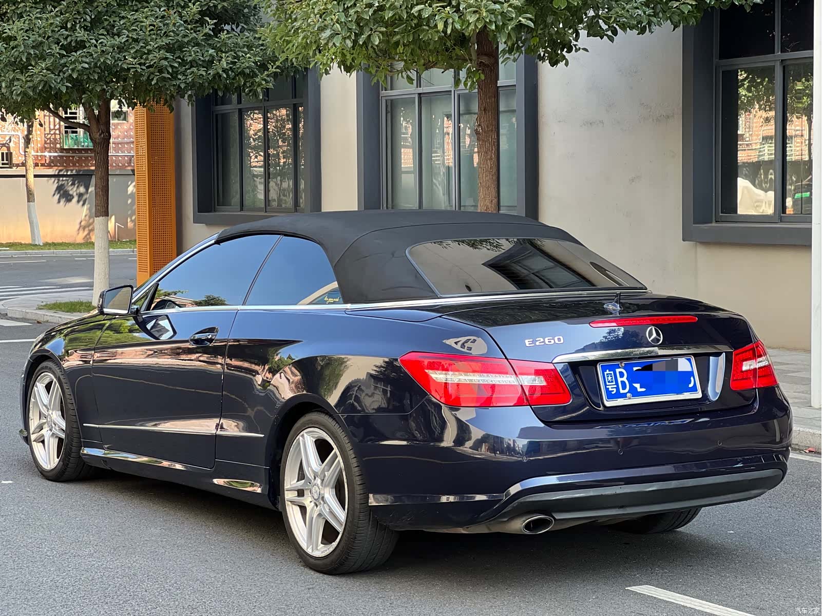 Mercedes-Benz E-Class, 2013 8