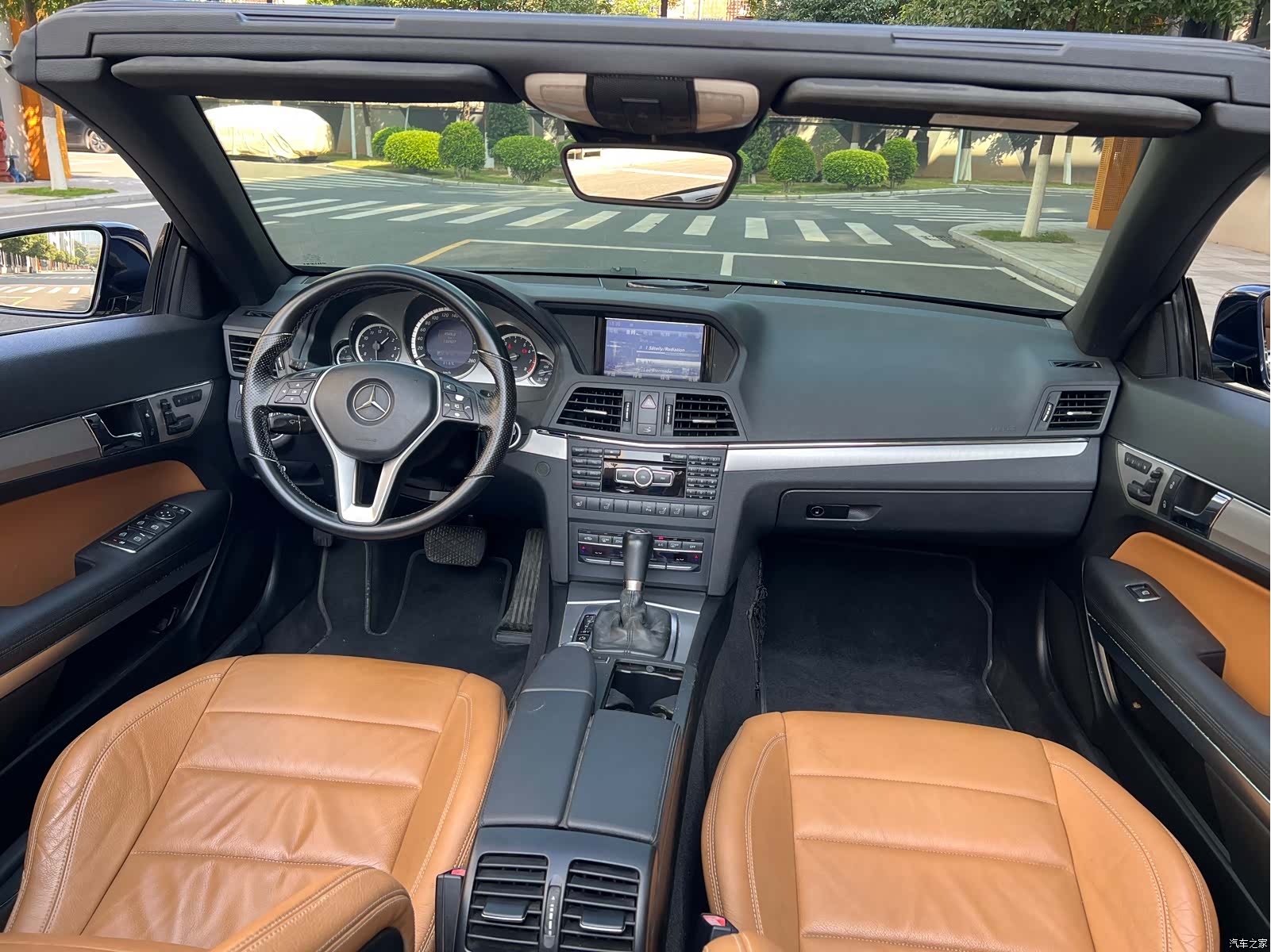 Mercedes-Benz E-Class, 2013 19