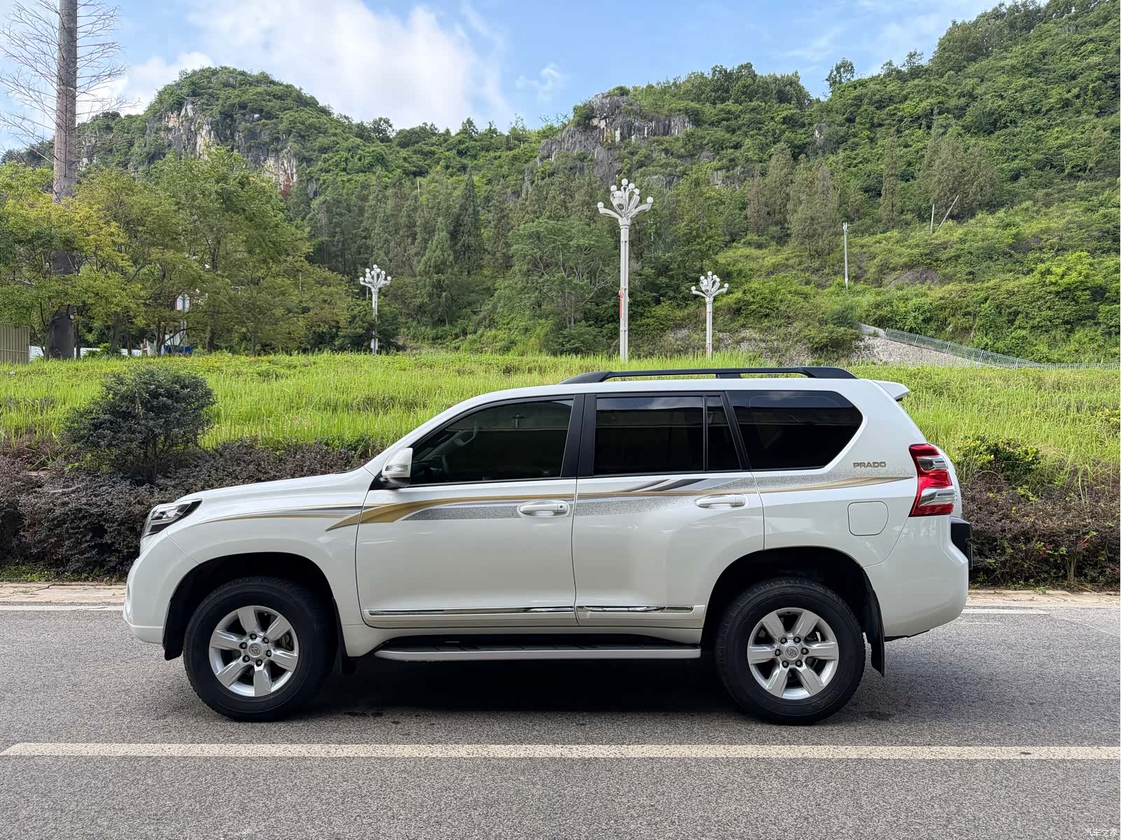 Toyota Prado, 2017 3