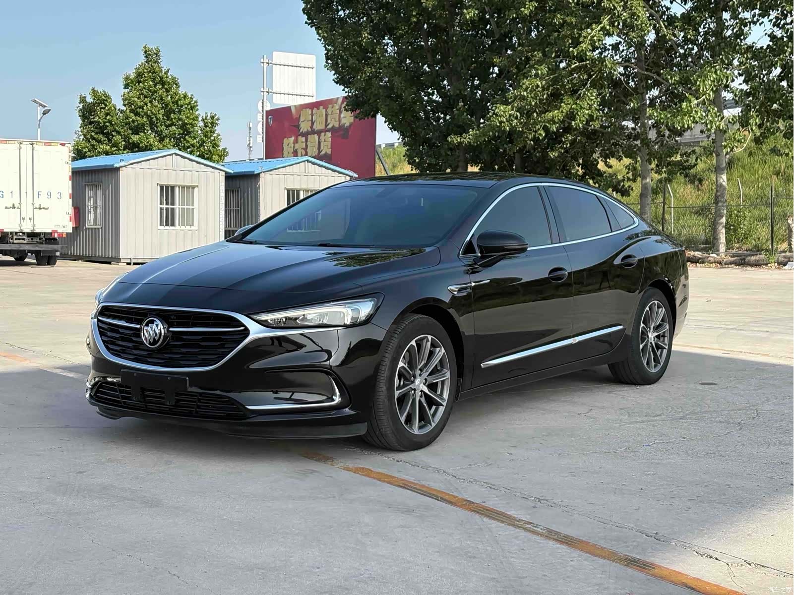 Buick LaCrosse, 2019 1