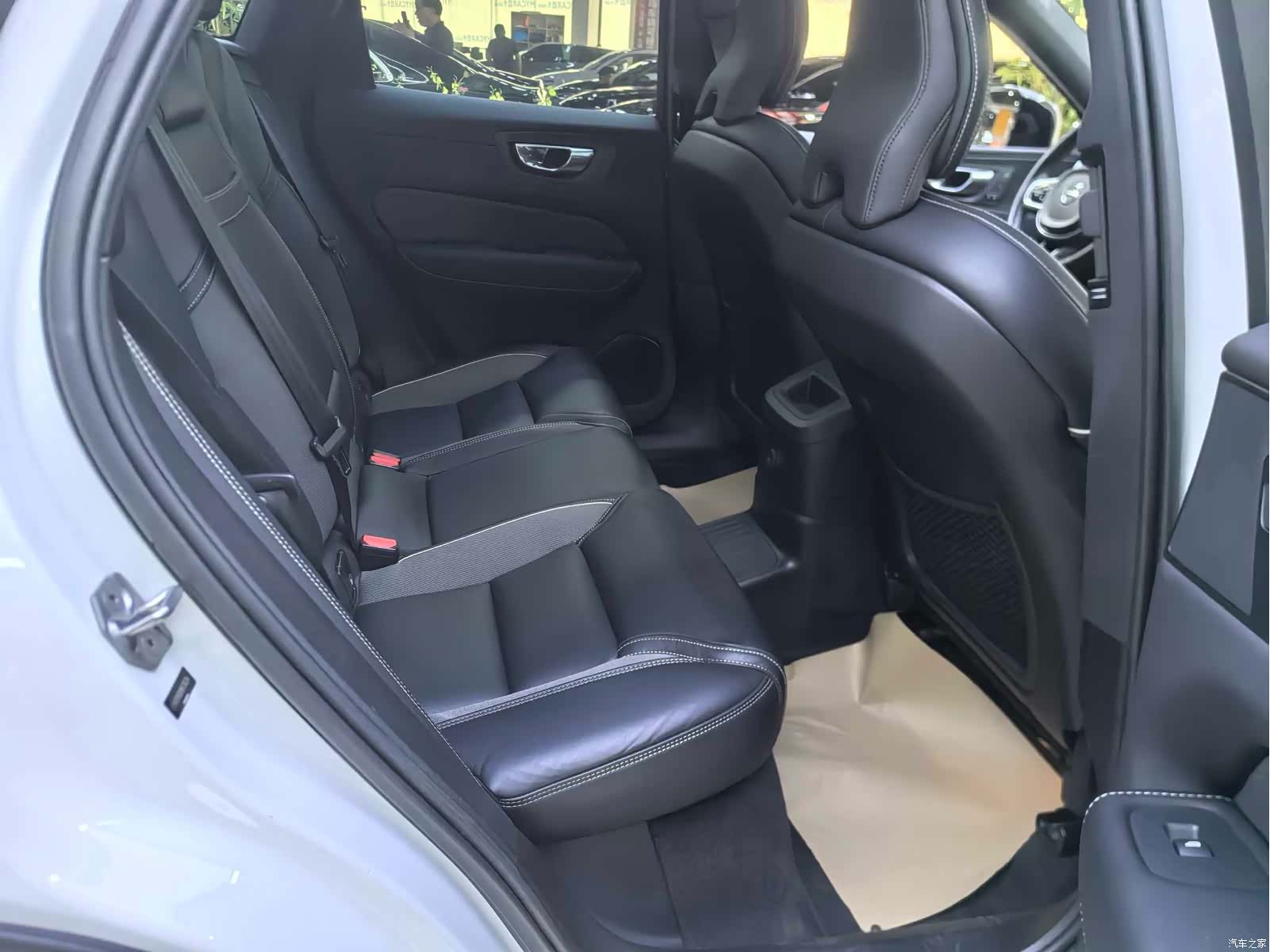 Volvo XC60, 2020 6