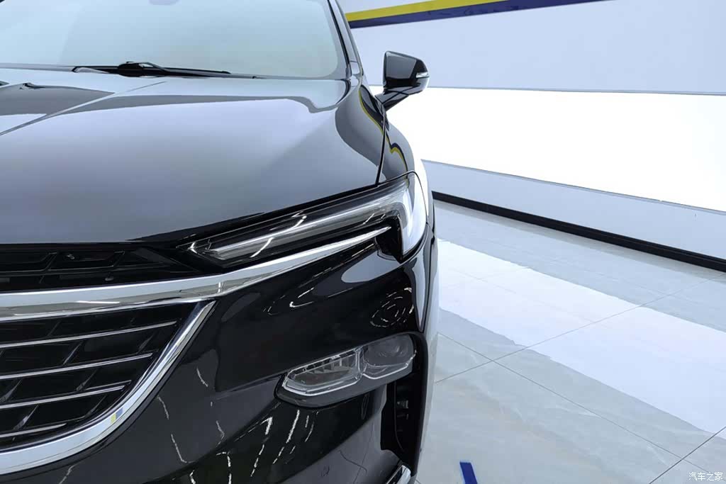 Buick Enclave, 2020 все фото