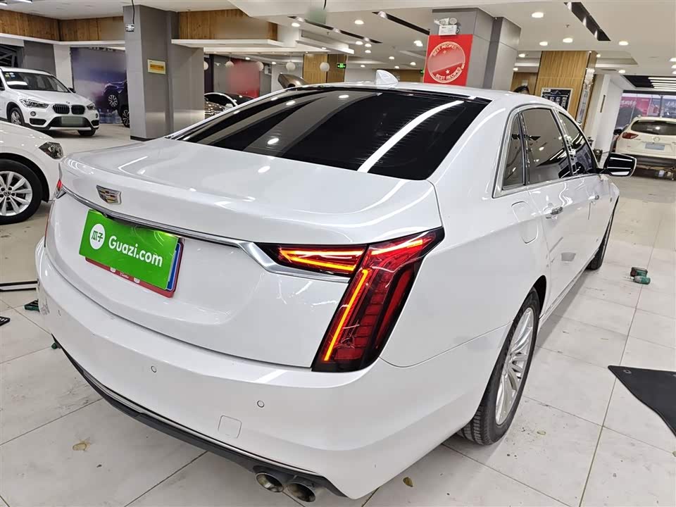Cadillac CT6