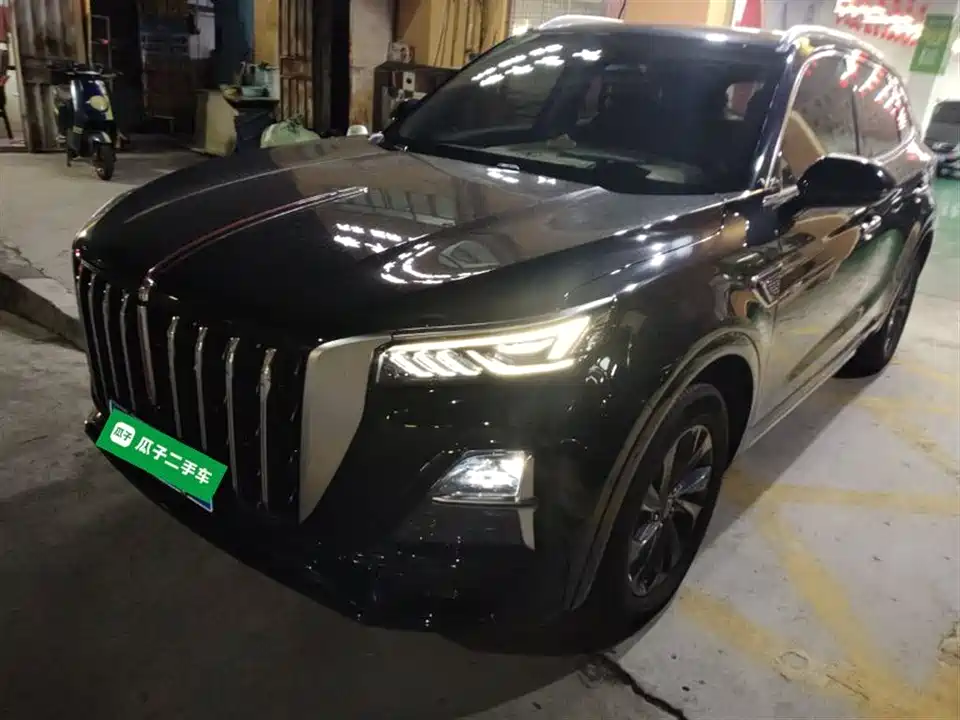 Hongqi HS5