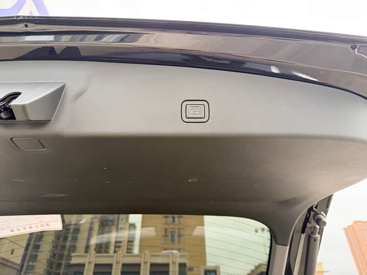 Cadillac Optiq 2024 biao zhun xu hang ban