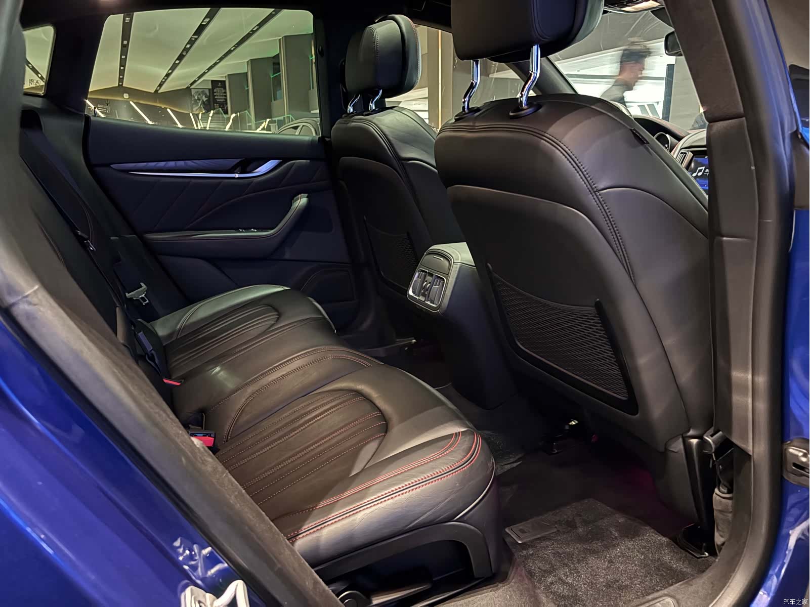 Maserati Levante, 2021 9