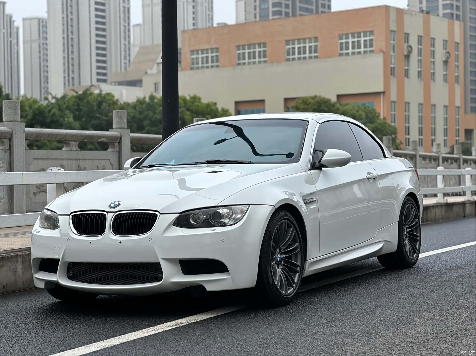 BMW M3, 2011 1